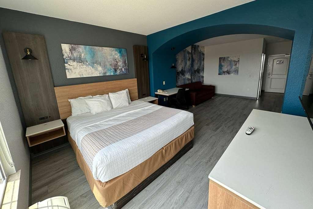 La Quinta Inn & Suites By Wyndham Ft Worth-Burleson Rom bilde