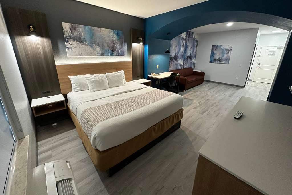 La Quinta Inn & Suites By Wyndham Ft Worth-Burleson Rom bilde